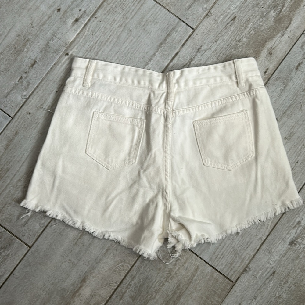 Women's White Denim Shorts - Size Large - Picture 5 of 5